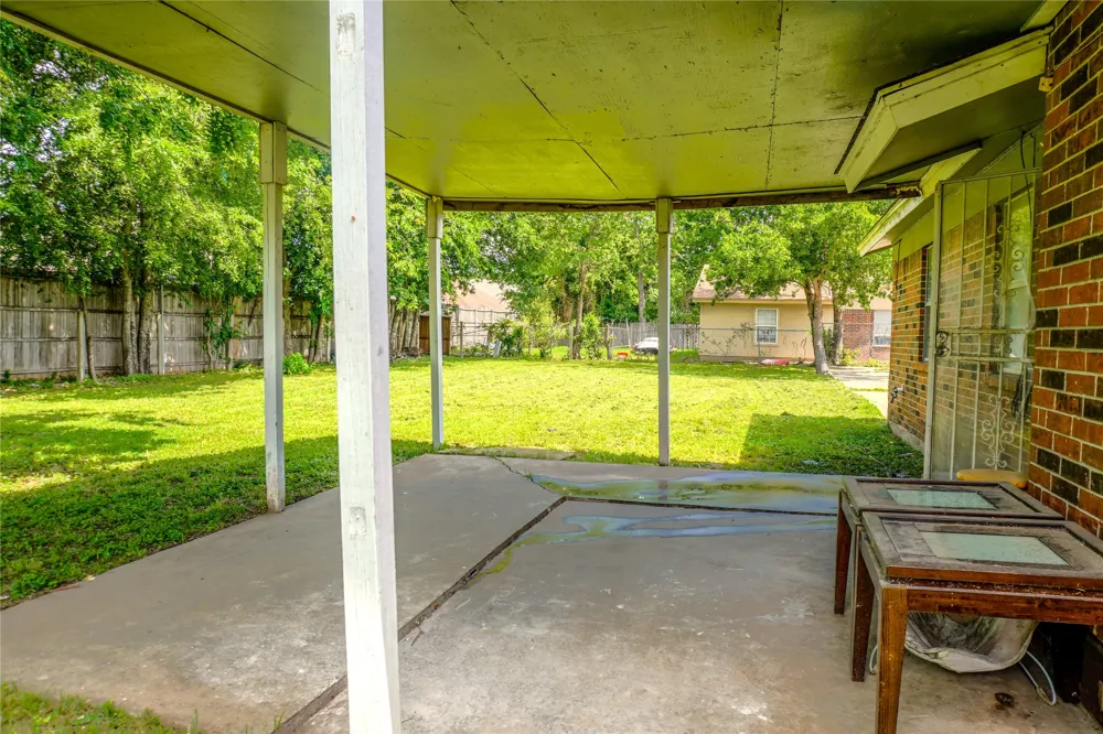 300 Coury Road Everman, TX 76140