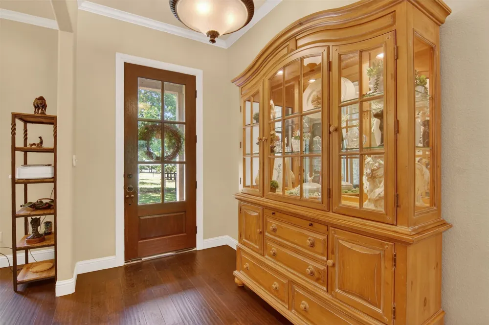 206 Oak Tree Court Poolville, TX 76487