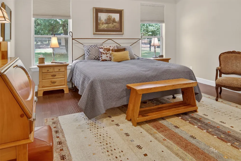 206 Oak Tree Court Poolville, TX 76487