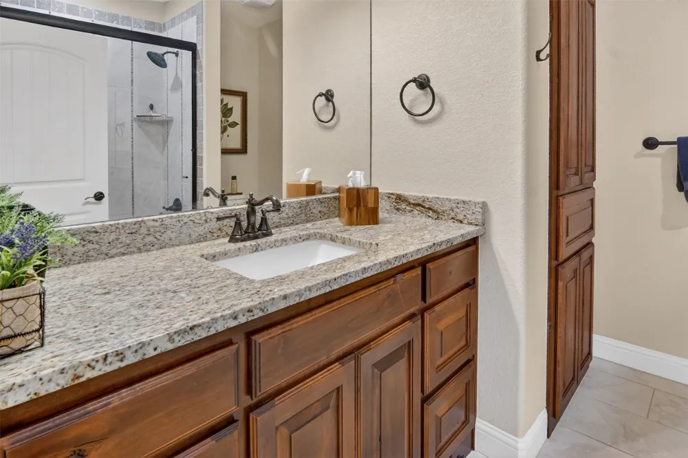 206 Oak Tree Court Poolville, TX 76487