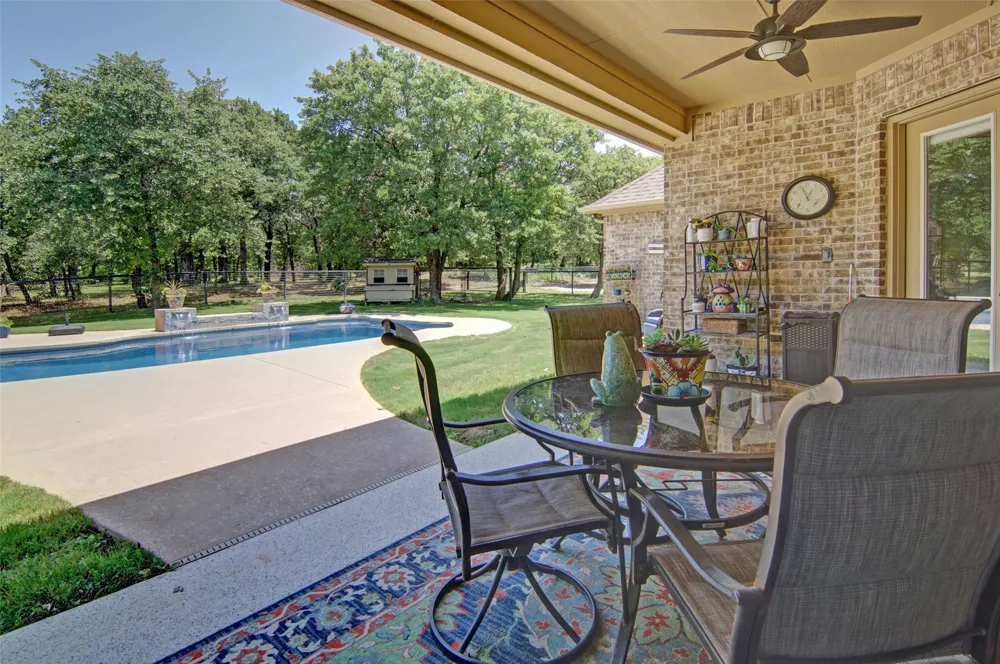 206 Oak Tree Court Poolville, TX 76487