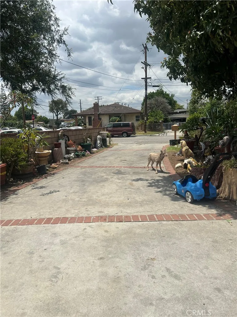 4308 Fandon El Monte, CA 91732