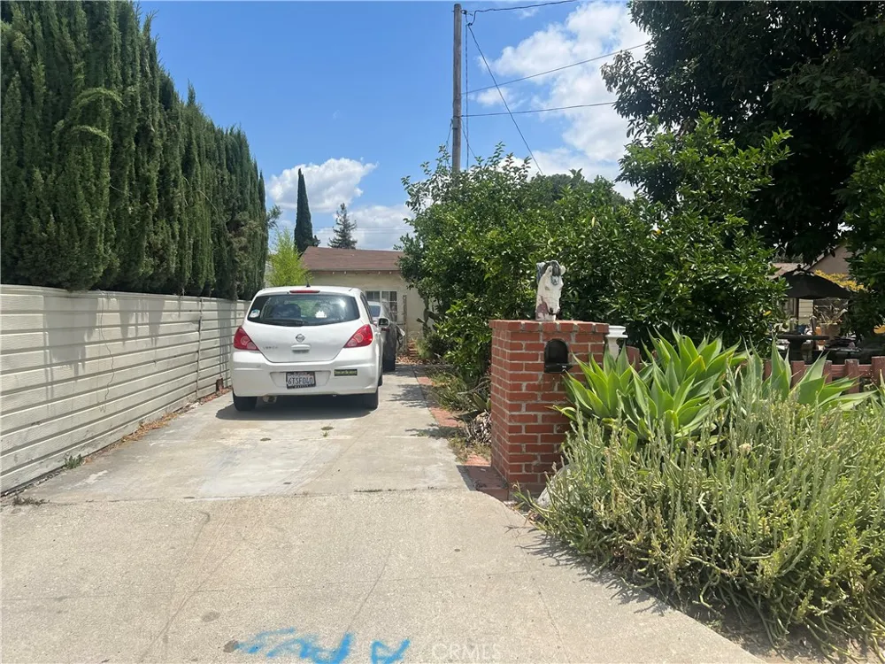 4308 Fandon El Monte, CA 91732
