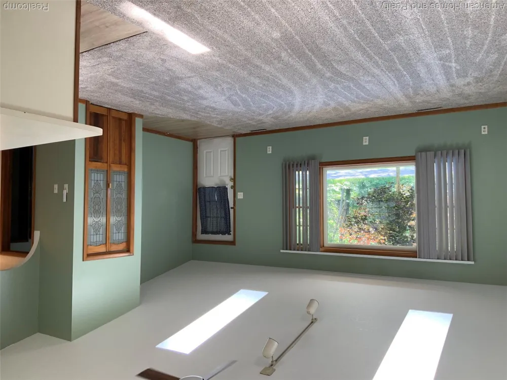 7395 Crestwood Drive Oscoda Charter Township, MI 48750
