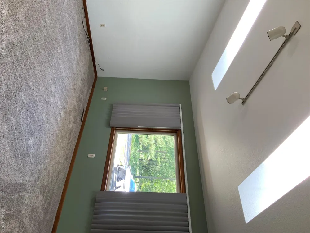 7395 Crestwood Drive Oscoda Charter Township, MI 48750