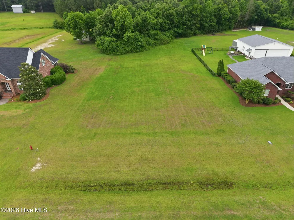 1658 Prop Drive Winterville, NC 28590