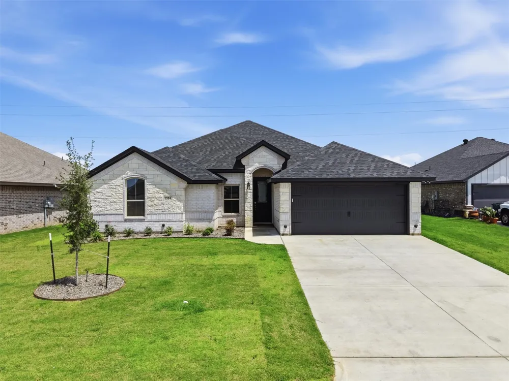 1354 Oleander Drive Tolar, TX 76476