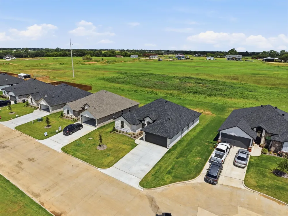 1354 Oleander Drive Tolar, TX 76476