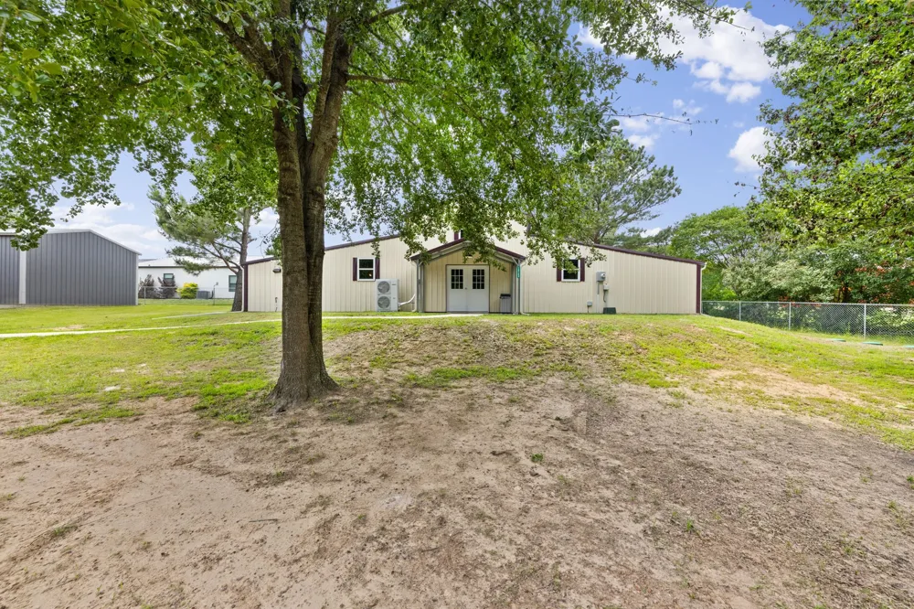 10160 Lynn Lane Wills Point, TX 75169