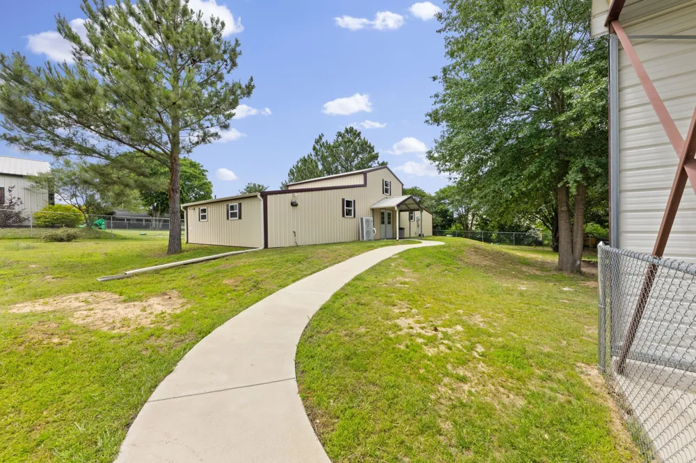 10160 Lynn Lane Wills Point, TX 75169