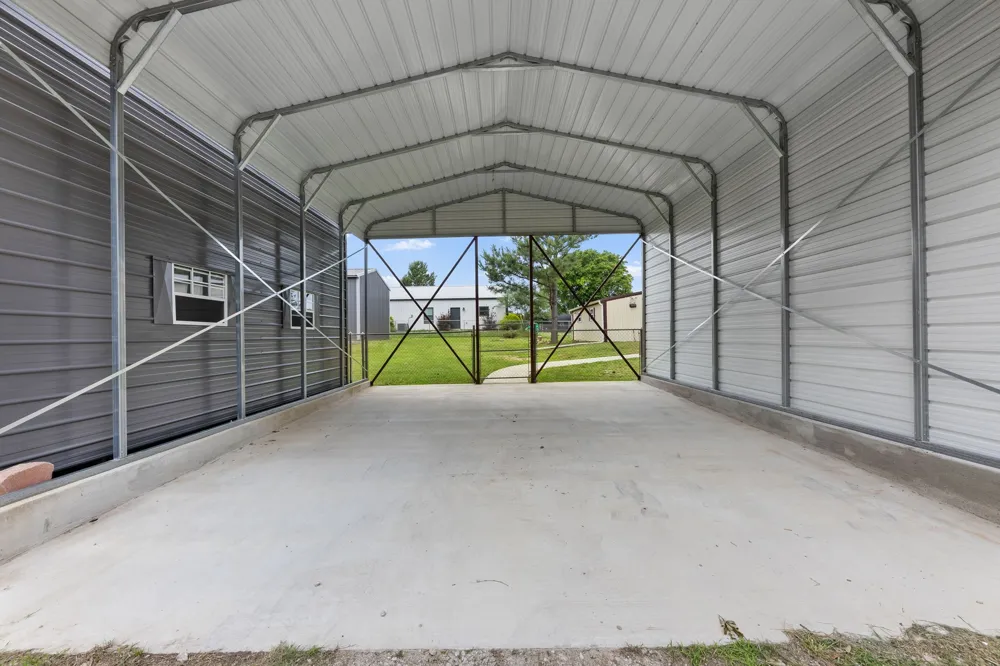 10160 Lynn Lane Wills Point, TX 75169