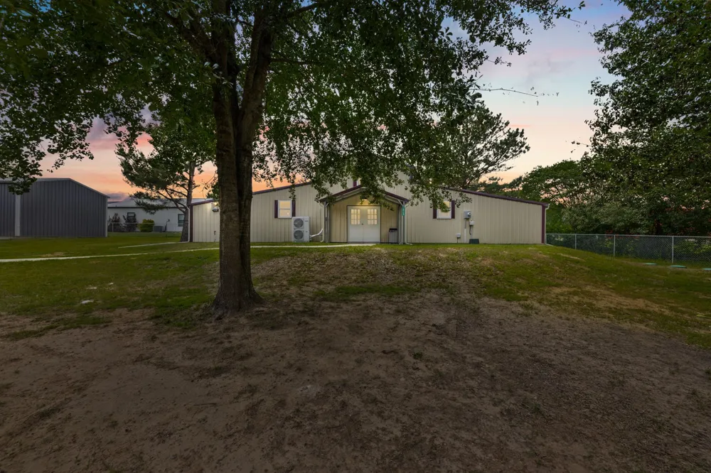 10160 Lynn Lane Wills Point, TX 75169