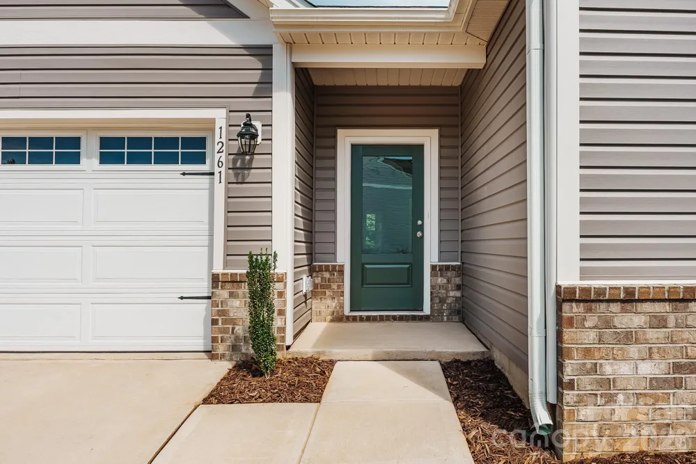 1261 Jenna Lynn Court Lowell, NC 28098