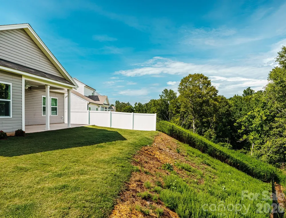 1261 Jenna Lynn Court Lowell, NC 28098