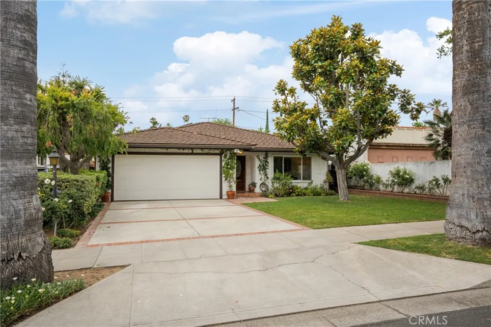 1735 Hilliard Drive San Marino, CA 91108