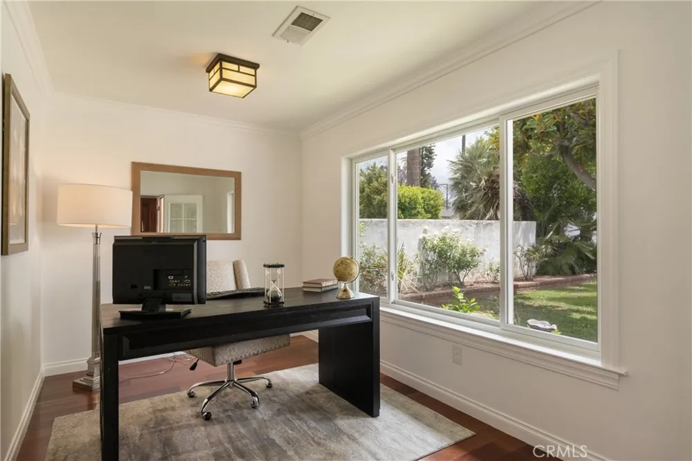 1735 Hilliard Drive San Marino, CA 91108