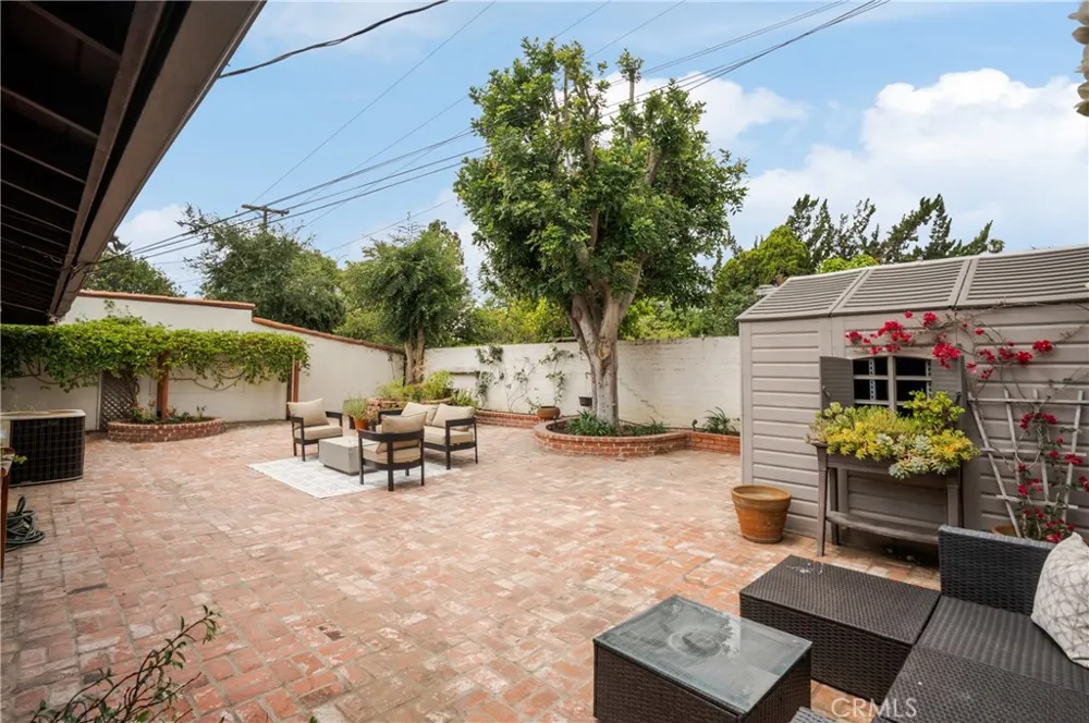 1735 Hilliard Drive San Marino, CA 91108