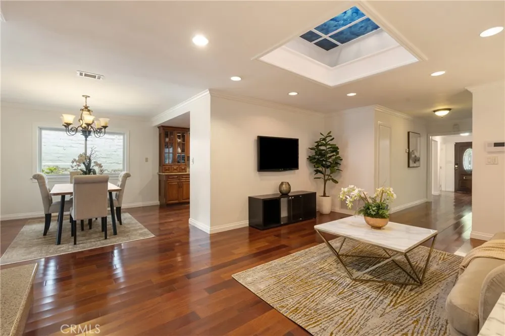 1735 Hilliard Drive San Marino, CA 91108