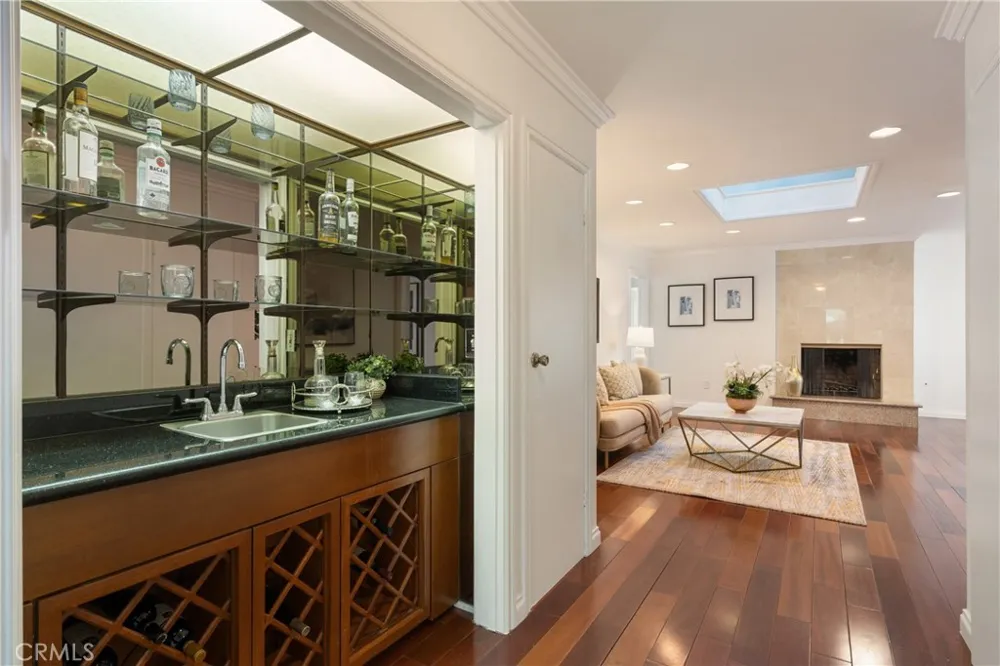 1735 Hilliard Drive San Marino, CA 91108
