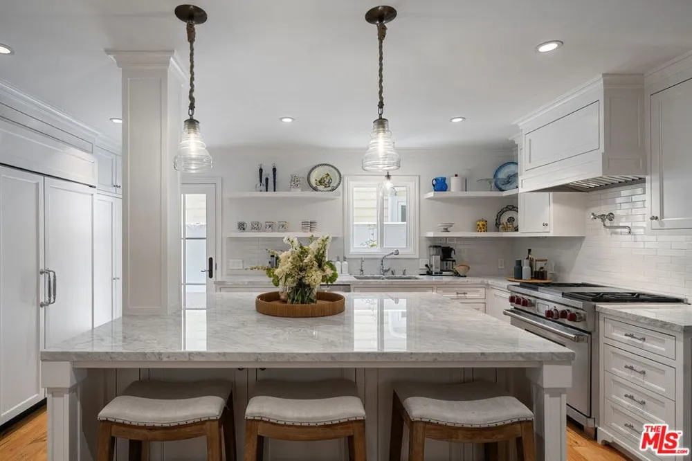 34 Buccaneer Street #1A Marina del Rey, CA 90292