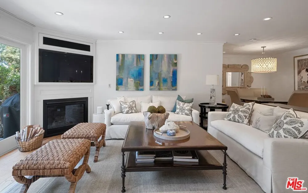 34 Buccaneer Street #1A Marina del Rey, CA 90292