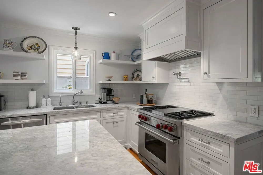 34 Buccaneer Street #1A Marina del Rey, CA 90292