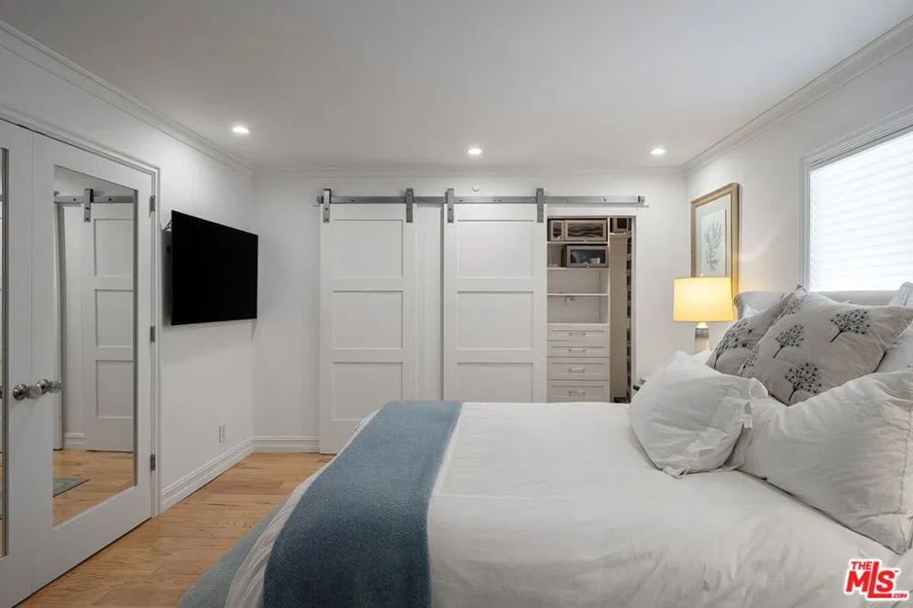 34 Buccaneer Street #1A Marina del Rey, CA 90292