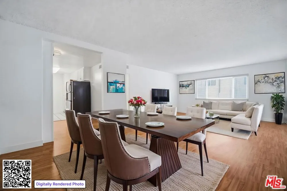 5301 Yarmouth Avenue #10 Encino, CA 91316