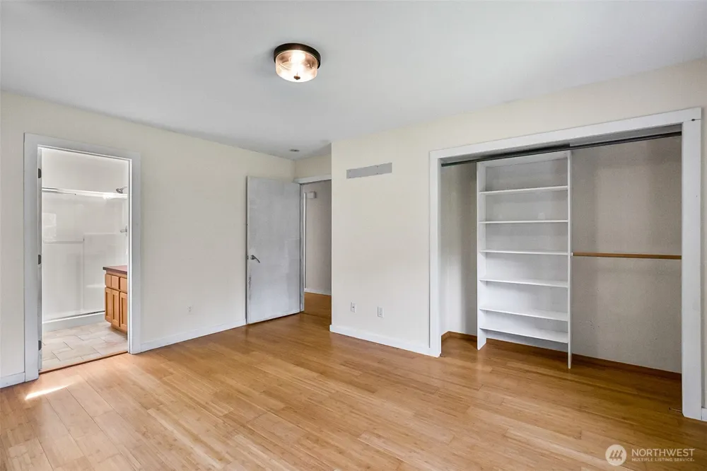 5827 176th Drive SE Snohomish, WA 98290
