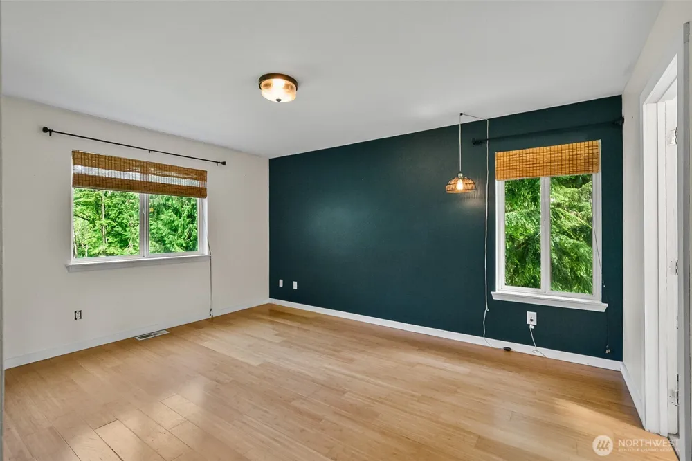 5827 176th Drive SE Snohomish, WA 98290