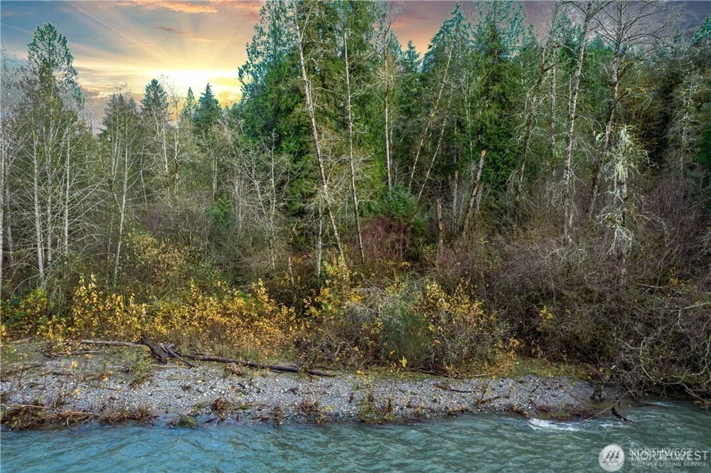 0 Tolt River Carnation, WA 98014