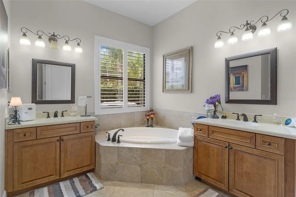 9429 SAN MIGUEL Howey In The Hills, FL 34737