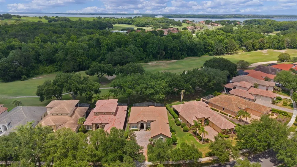 9429 SAN MIGUEL Howey In The Hills, FL 34737