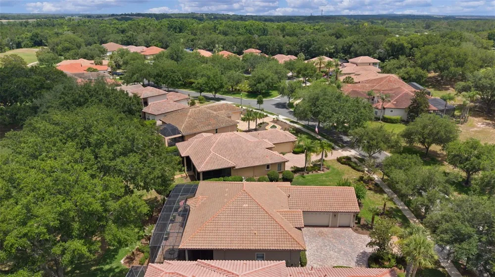 9429 SAN MIGUEL Howey In The Hills, FL 34737