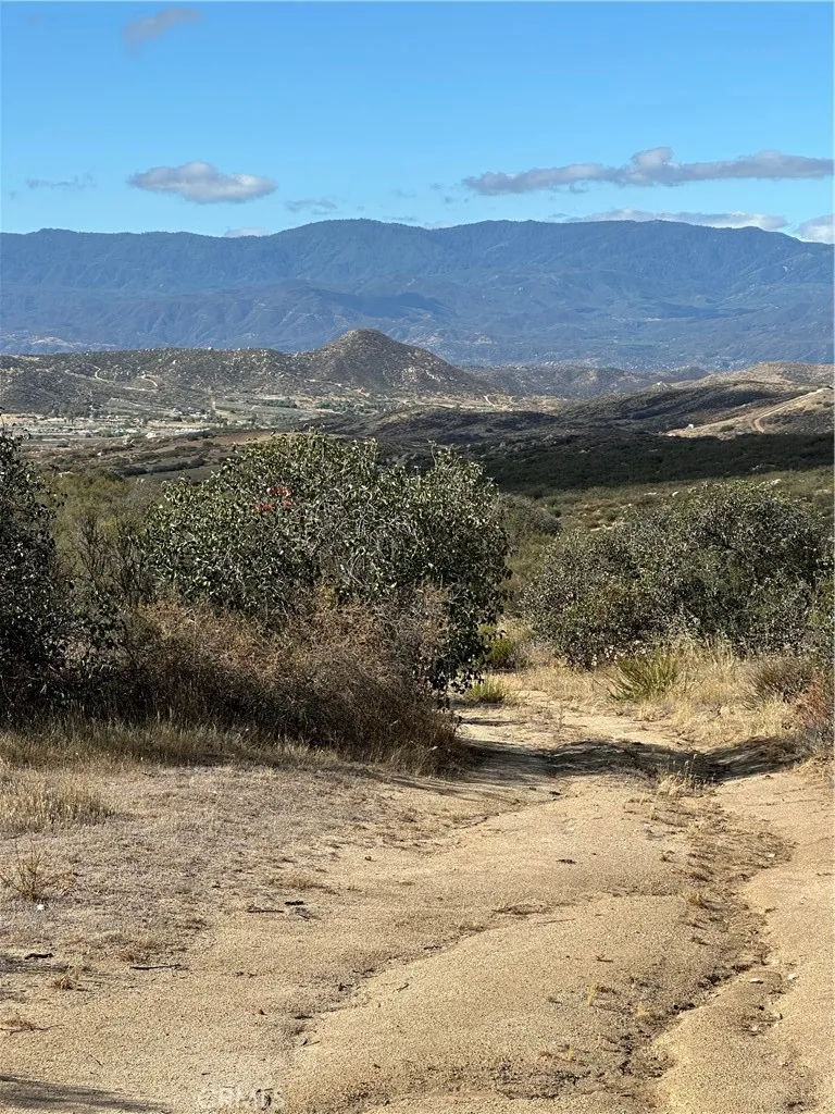 Ardia Road Hemet, CA 92544