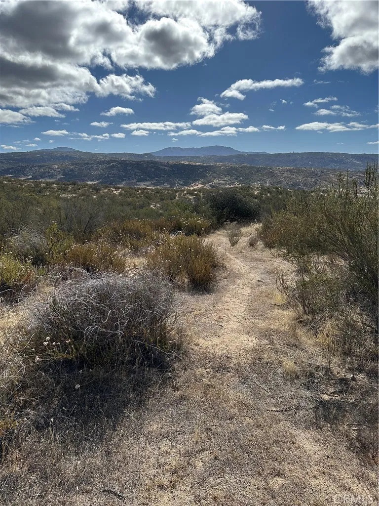 Ardia Road Hemet, CA 92544