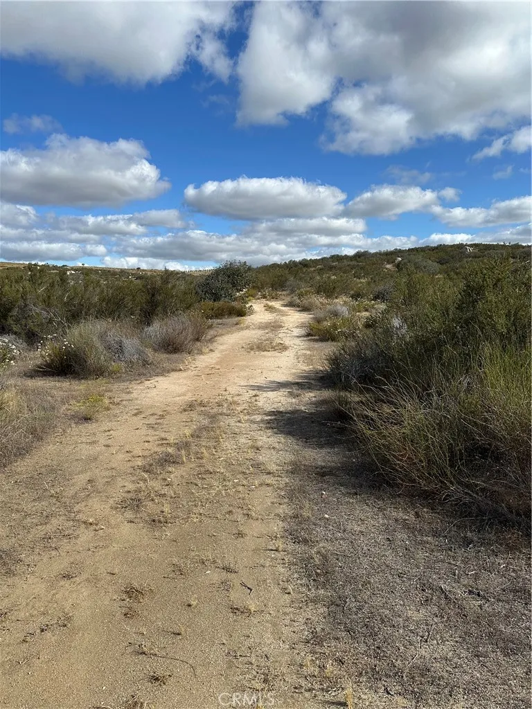 Ardia Road Hemet, CA 92544