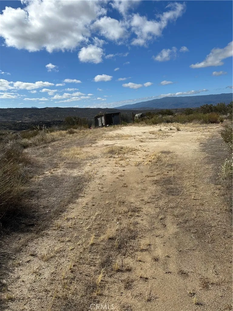 Ardia Road Hemet, CA 92544