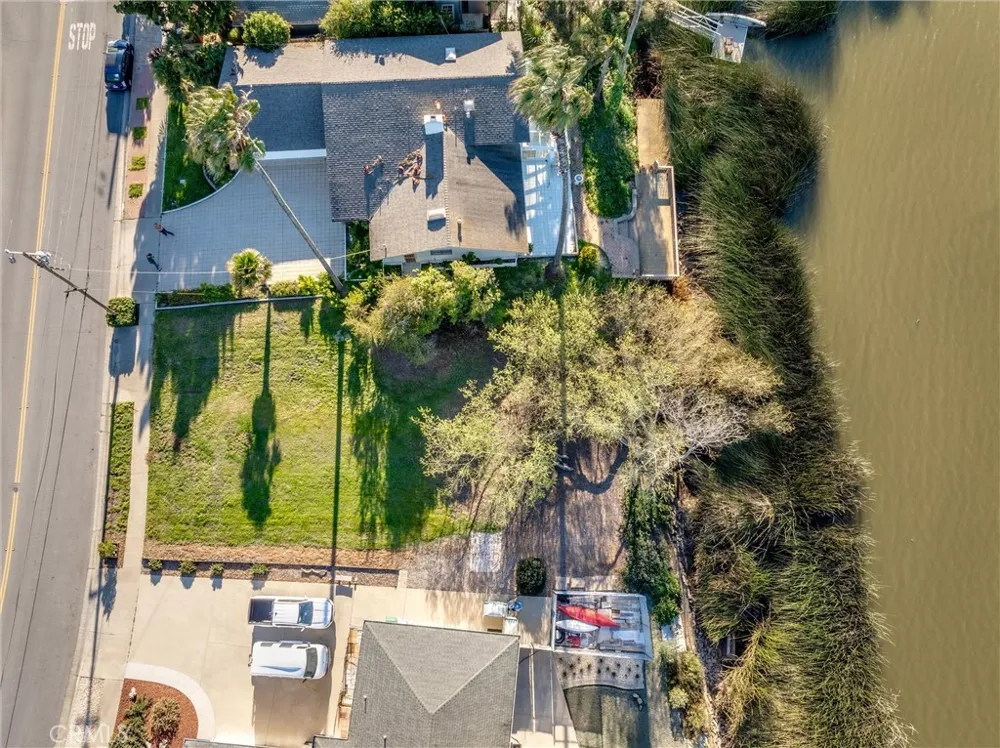 1312 Oceanaire San Luis Obispo, CA 93405