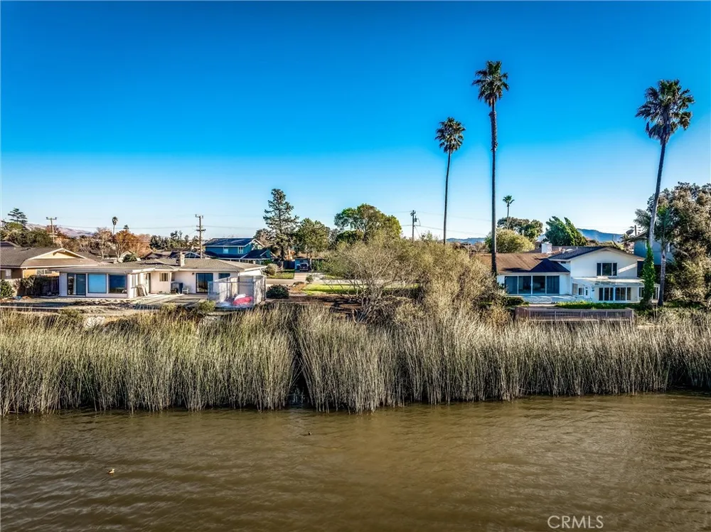 1312 Oceanaire San Luis Obispo, CA 93405