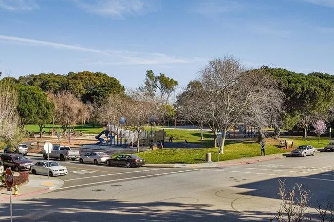 209 Boardwalk Avenue #H San Bruno, CA 94066