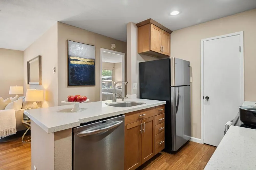 209 Boardwalk Avenue #H San Bruno, CA 94066