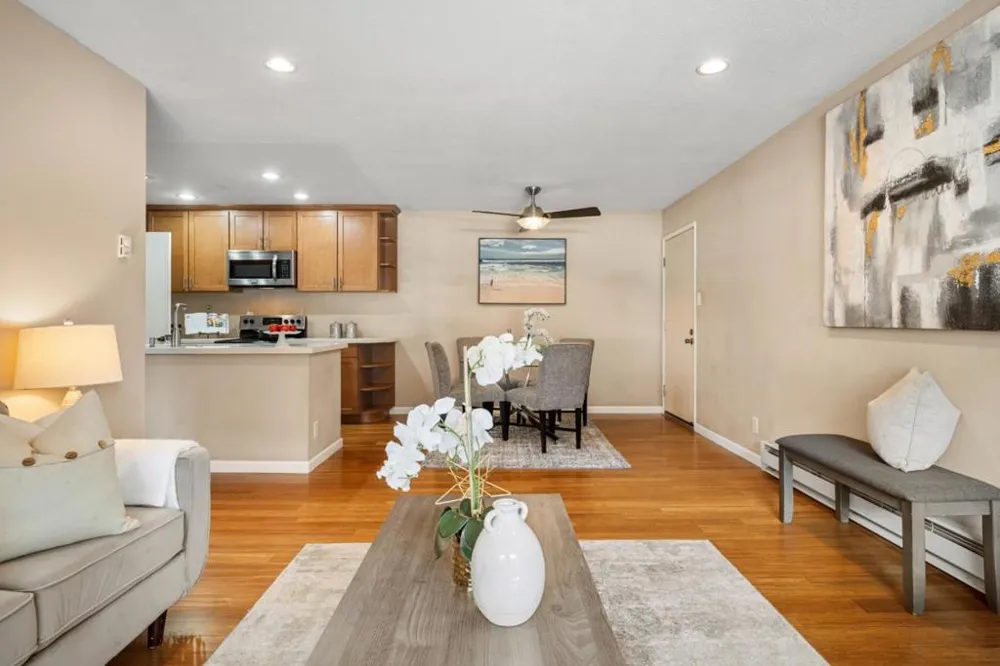 209 Boardwalk Avenue #H San Bruno, CA 94066