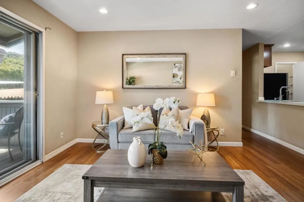 209 Boardwalk Avenue #H San Bruno, CA 94066