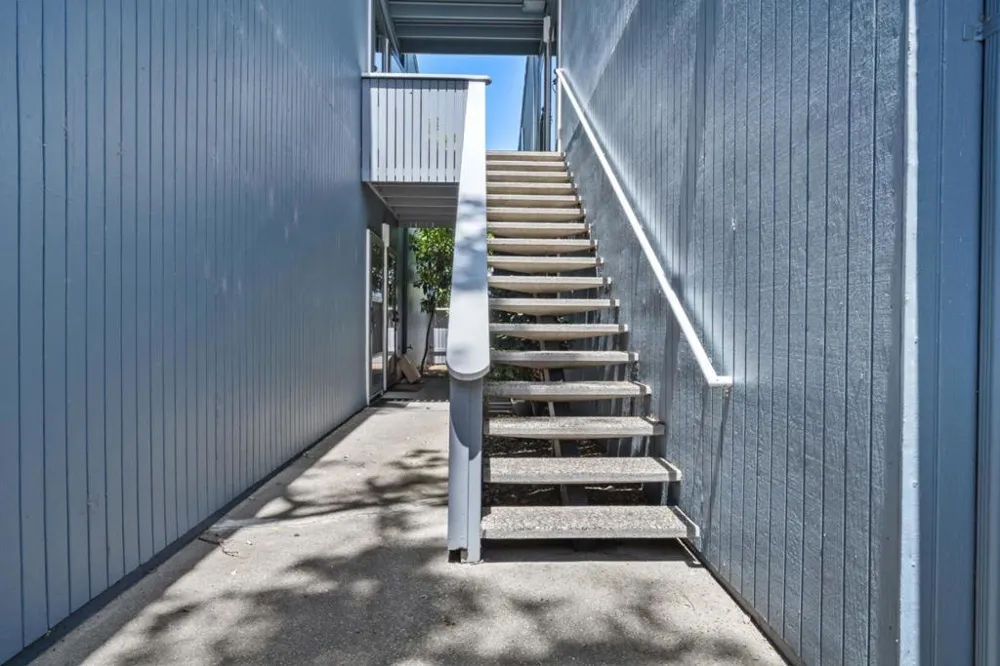 209 Boardwalk Avenue #H San Bruno, CA 94066
