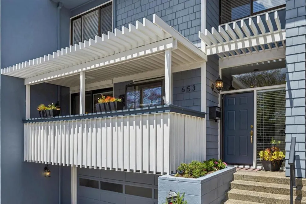 653 Fox Court Redwood City, CA 94061