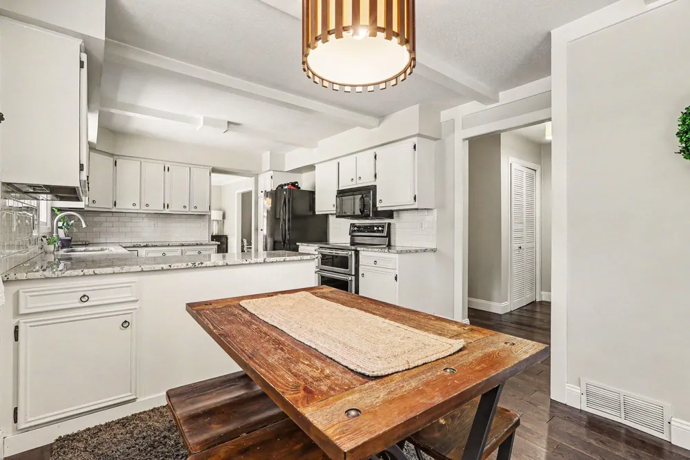 280 Portchester Road Park Township, MI 49424