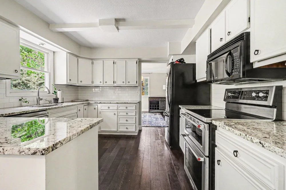 280 Portchester Road Park Township, MI 49424