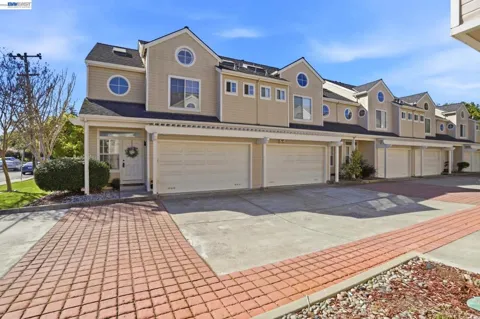 399 Bundy Ave