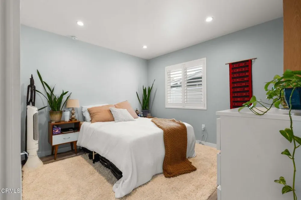 1308 Devon Lane Ventura, CA 93001
